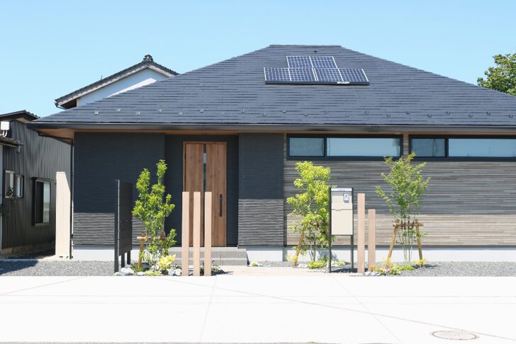 松江市 外構施工 門まわりと玄関アプローチの外構事例