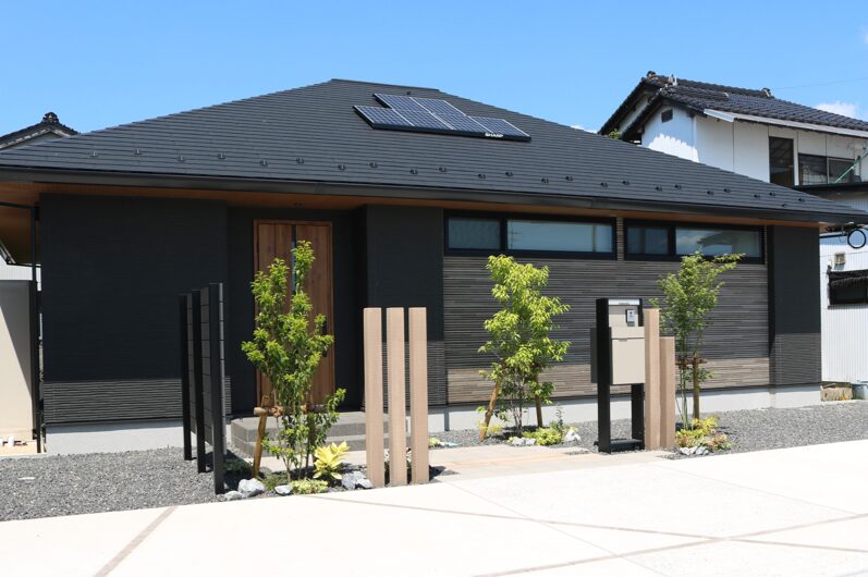 松江市 外構施工 門まわりと玄関アプローチの外構事例