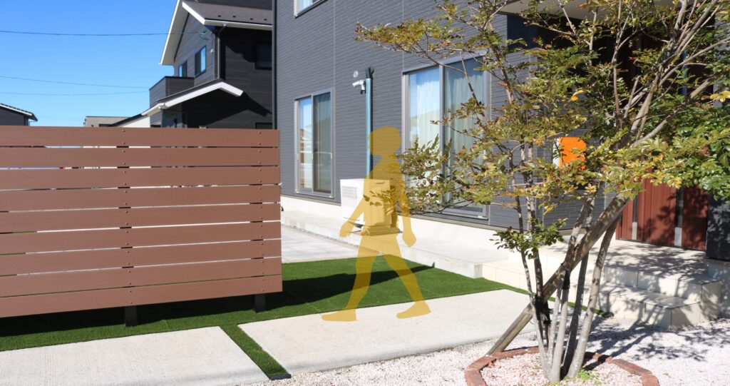 松江市 外構リフォーム 庭を囲うフェンス施工事例