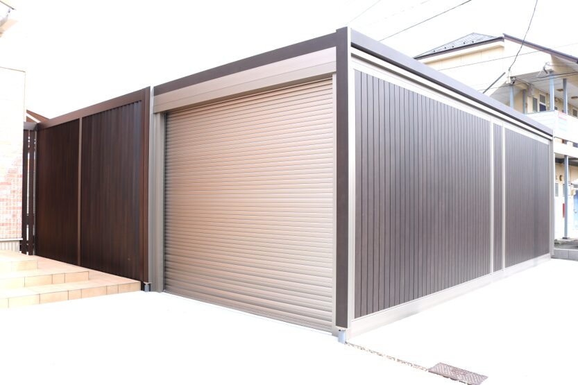 松江市 外構リフォーム バイクや趣味用品を収納したガレージ