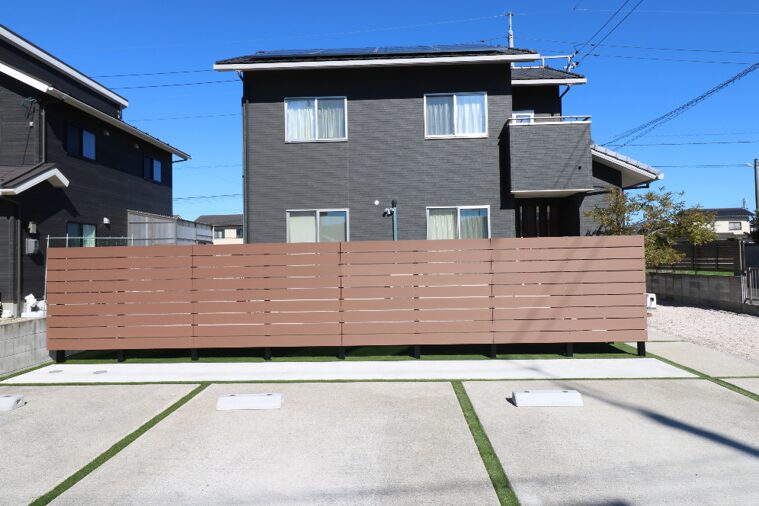 松江市 外構リフォーム プライバシーを守る目隠しフェンス設置